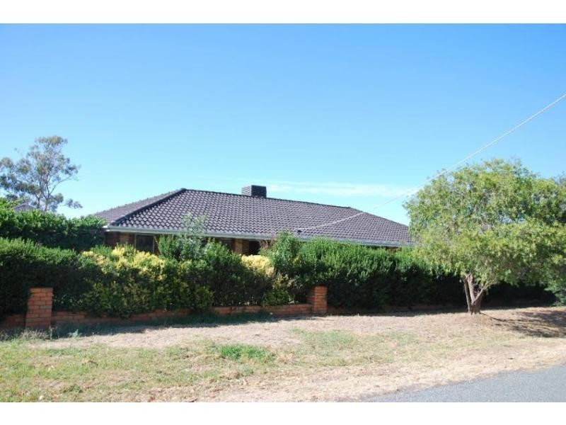 2 Hotchin Street, Katamatite VIC 3649