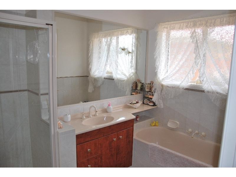 4 Rio Vista Court, Cobram VIC 3644