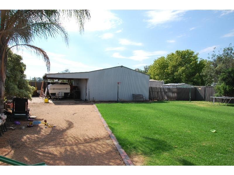 4 Amos Street, Yarroweyah VIC 3644