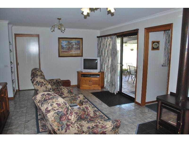 22 Gorton Street, Cobram VIC 3644