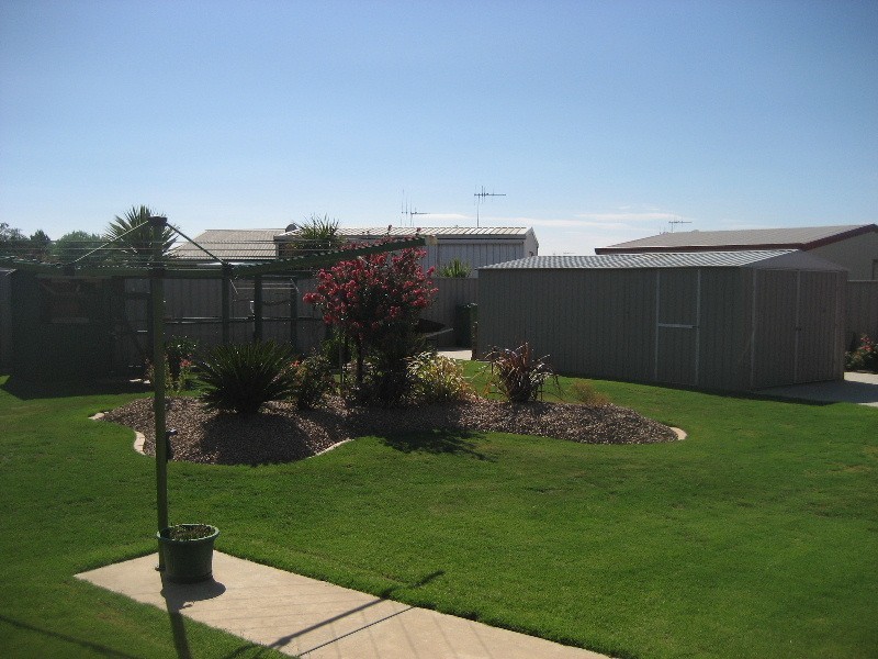 10 Sturt Street, Cobram VIC 3644