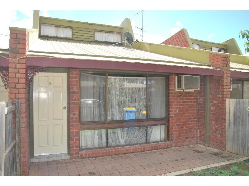 Unit 8/42-44 Nangunia Street, Barooga NSW 3644