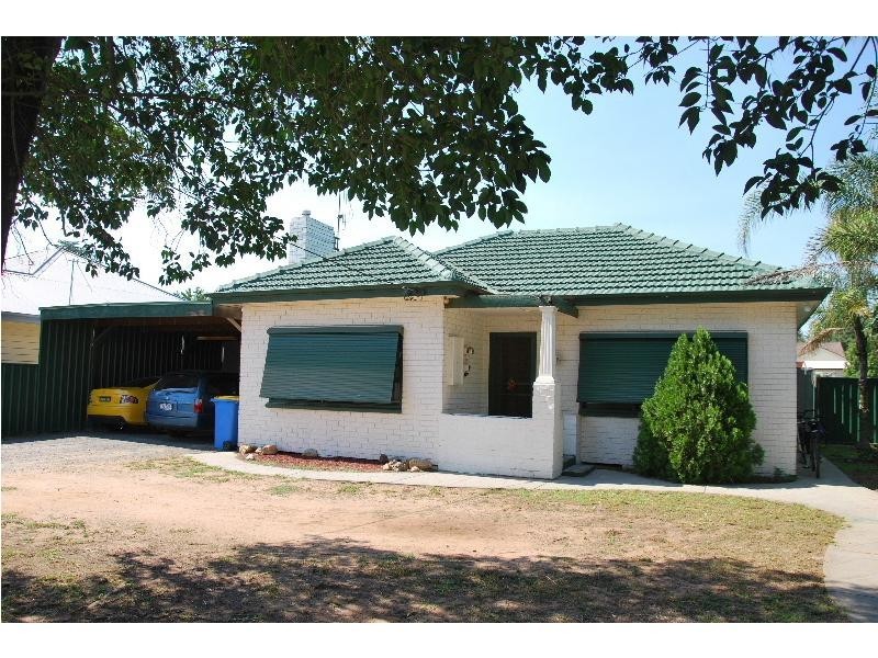 4 Campbell Road, Cobram VIC 3644