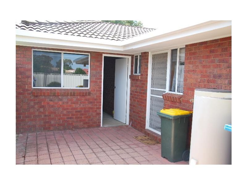 1/3 Mitchell Street, Cobram VIC 3644