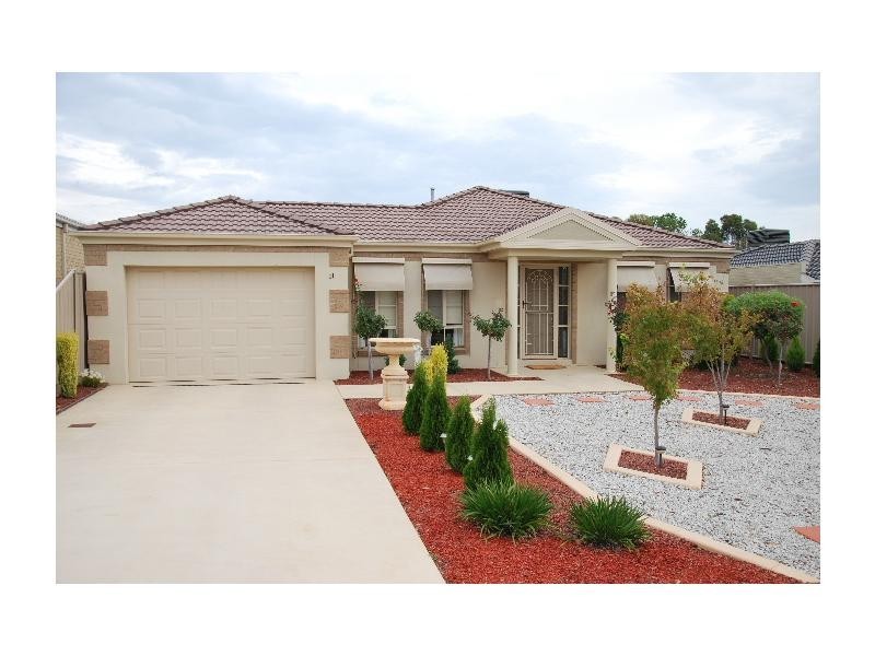 11 McKinley Court, Barooga NSW 3644