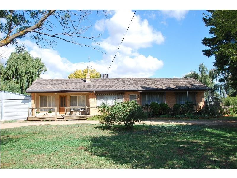 30 Parnell Road, Katamatite VIC 3649