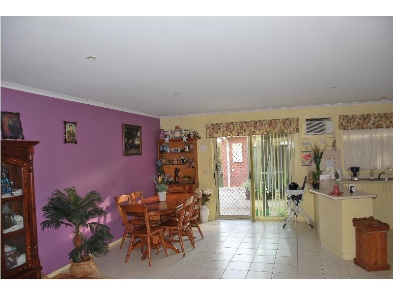 5/8 Waratah Court, Cobram VIC 3644