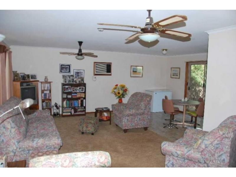 2/30 Collie Street, Barooga NSW 3644