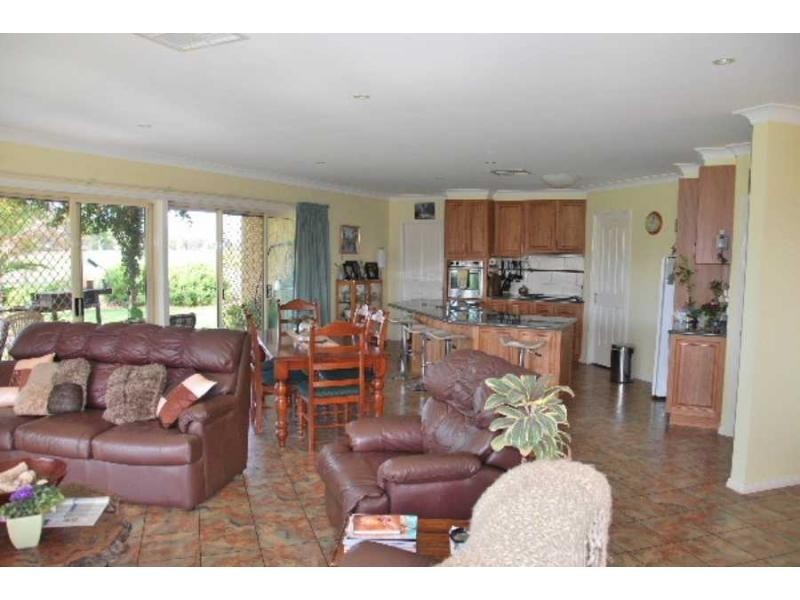 3075 Tocumwal-Mulwala Road, Barooga NSW 3644