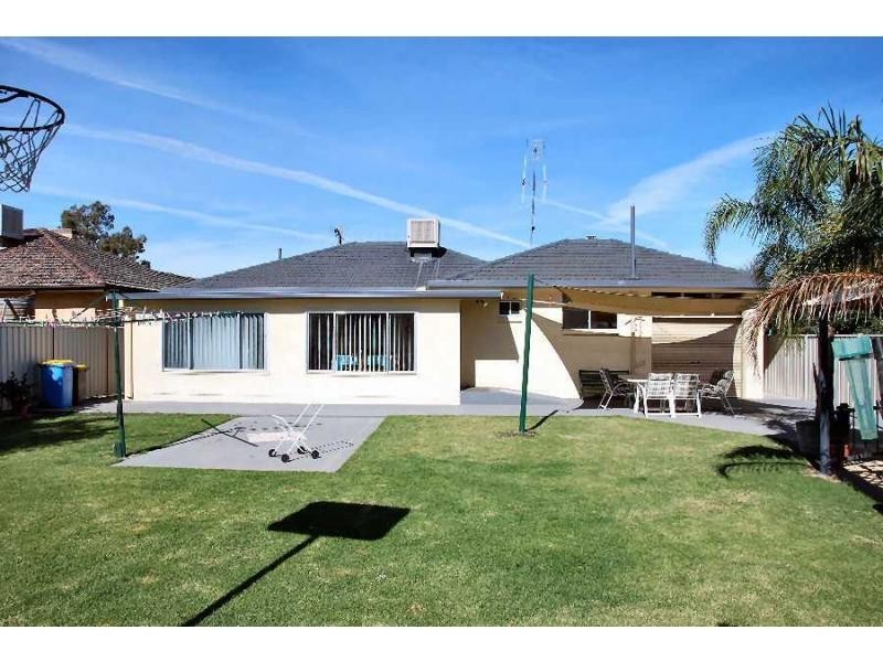 21 Alexander Avenue, Berrigan NSW 2712