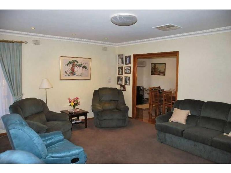 21 Alexander Avenue, Berrigan NSW 2712