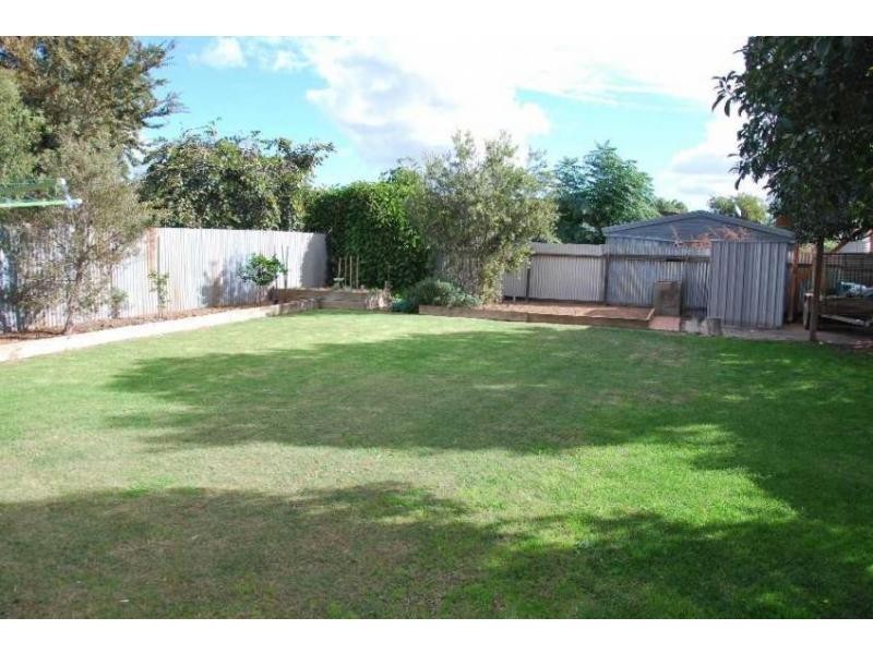 11 Wilkur Street, Cobram VIC 3644