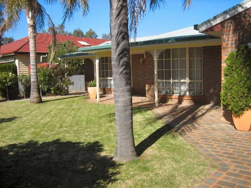 84 Coreen Street, Jerilderie NSW 2716