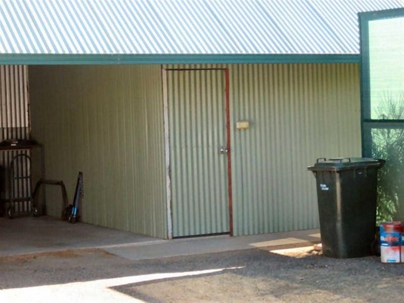 84 Coreen Street, Jerilderie NSW 2716