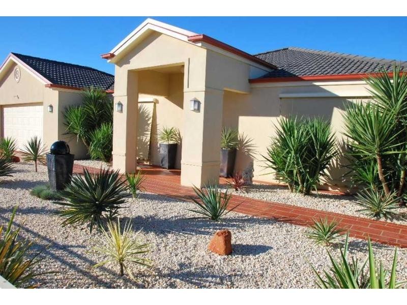 15 Gattuso Drive, Cobram VIC 3644