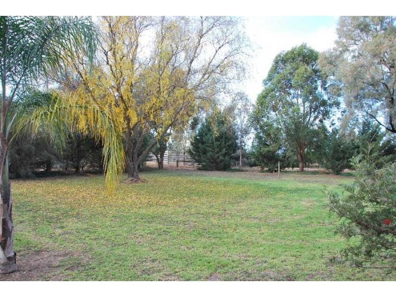 1043 Langan Road, Katamatite VIC 3649