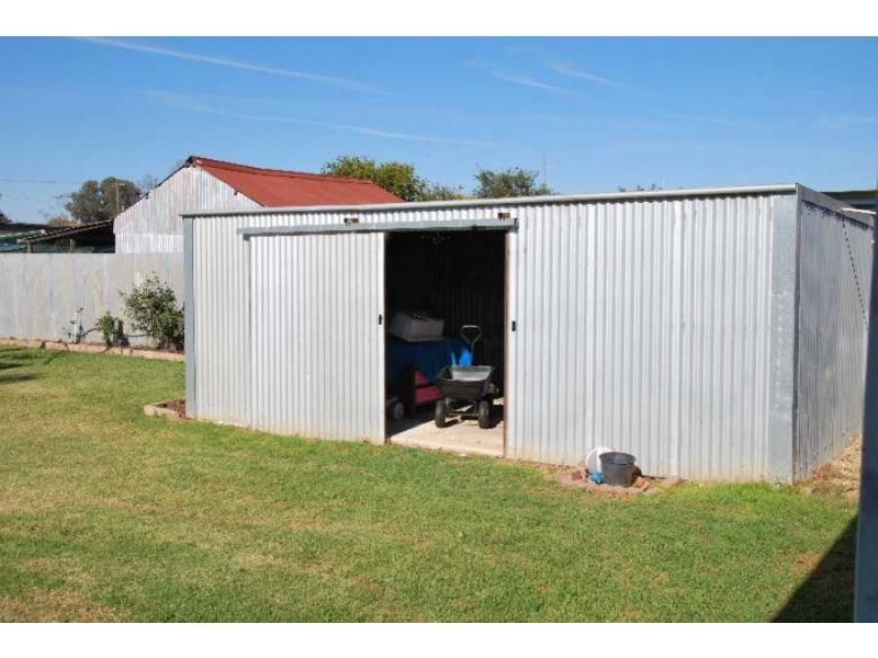 120 Denison Street, Finley NSW 2713