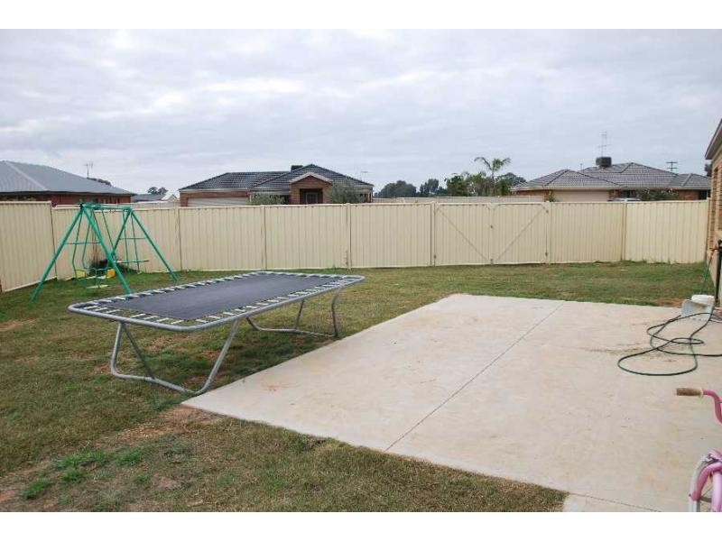 56 Lawson Drive, Barooga NSW 3644