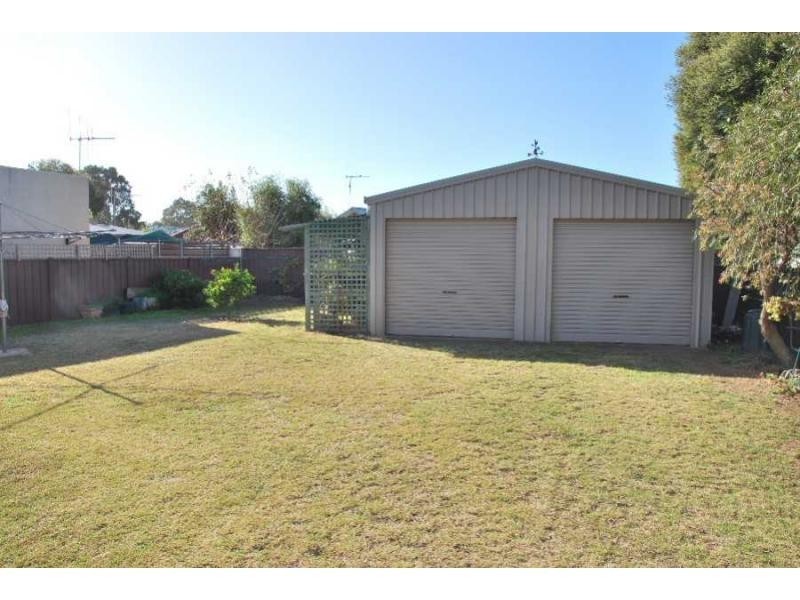 8 Apricot Circuit, Cobram VIC 3644