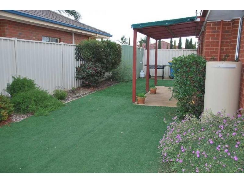 1/71 Campbell Road, Cobram VIC 3644