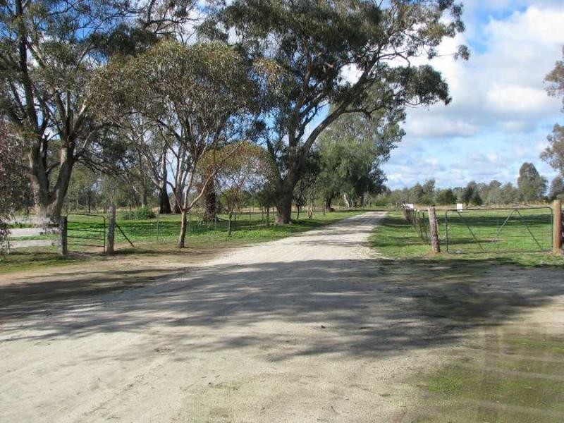 53 Mywee-Bearii Road, Strathmerton VIC 3641