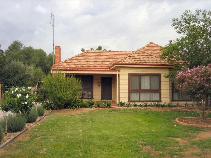 49-51 Jerilderie Street, Berrigan NSW 2712