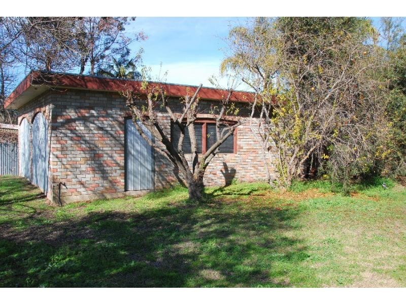 27 Kamarooka Street, Barooga NSW 3644