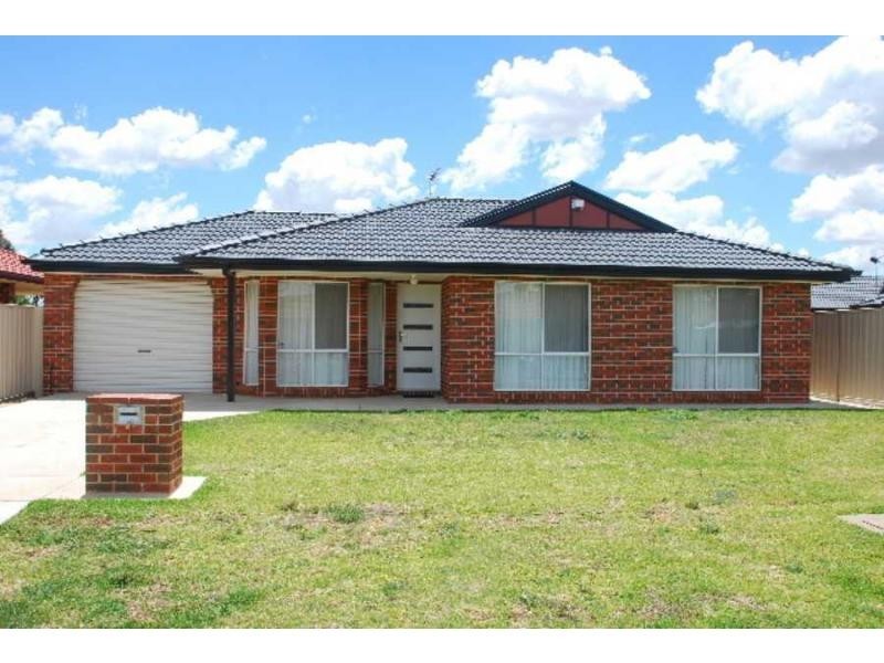 Unit 1/18 Hume Street, Cobram VIC 3644