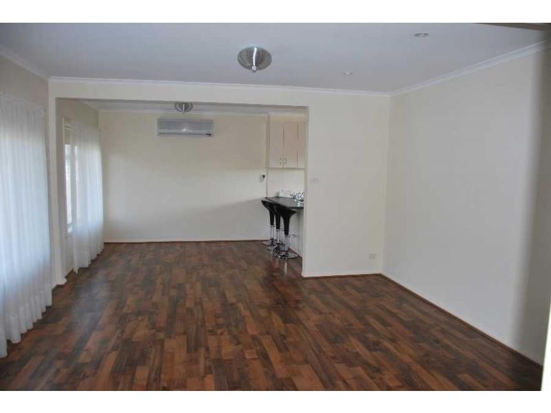 18 Collie Street, Barooga NSW 3644