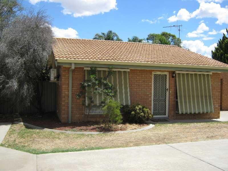 1/58 Collie Street, Barooga NSW 3644