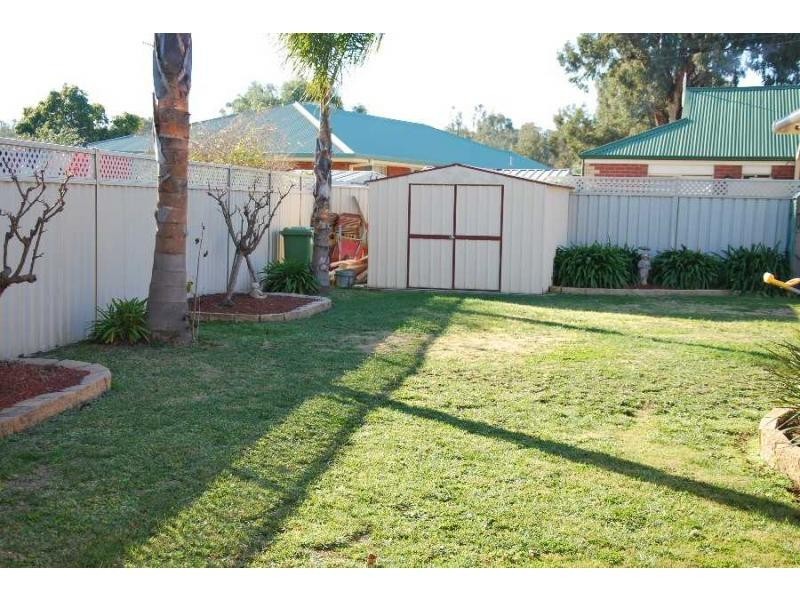 63 Warkil Street, Cobram VIC 3644