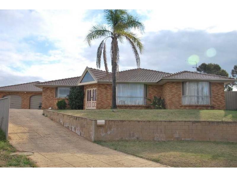 8 View Court, Cobram VIC 3644