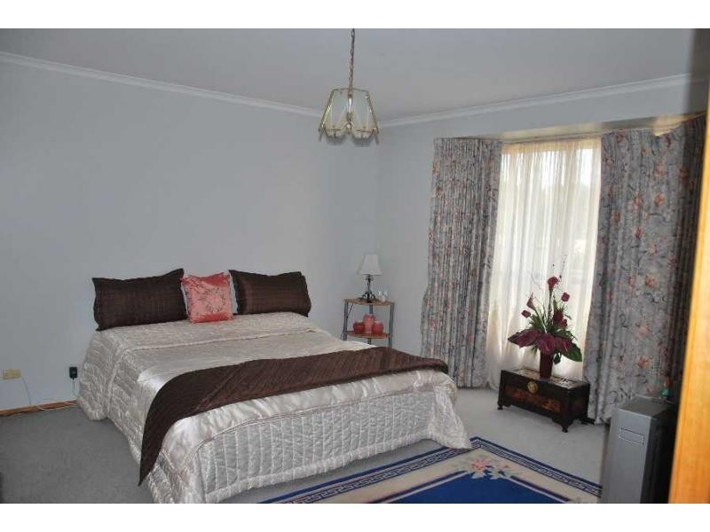 8 View Court, Cobram VIC 3644