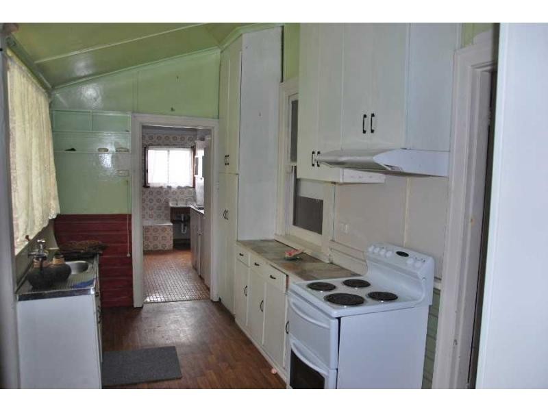 56 Murray Street, Finley NSW 2713