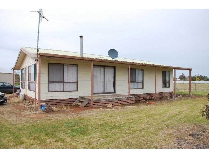 16 Brahe Street, Katamatite VIC 3649