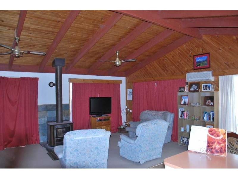 16 Brahe Street, Katamatite VIC 3649