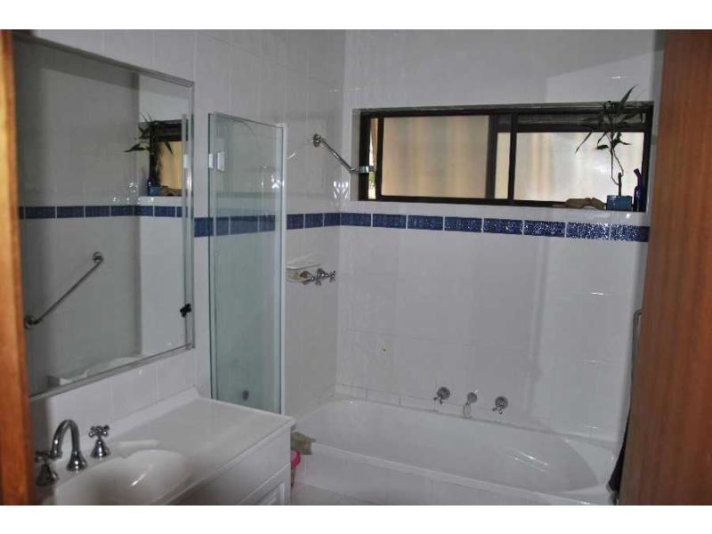 13 Kamarooka Street, Barooga NSW 3644