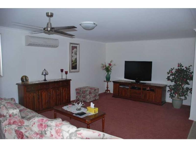 105 Oasis Drive, Oasis Village, Cobram VIC 3644