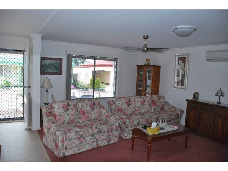 105 Oasis Drive, Oasis Village, Cobram VIC 3644