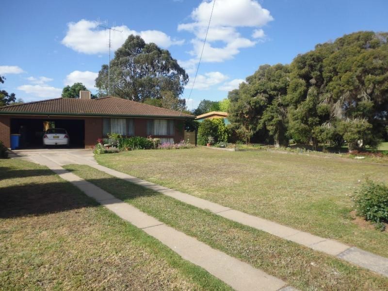 57 Budd Street, Berrigan NSW 2712
