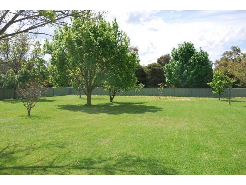 3 James Court, Tocumwal NSW 2714
