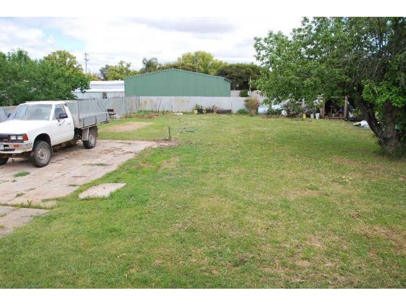 5 Warkil Street, Cobram VIC 3644