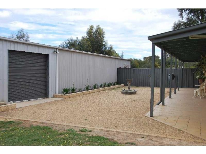 40 Marion Drive, Tocumwal NSW 2714