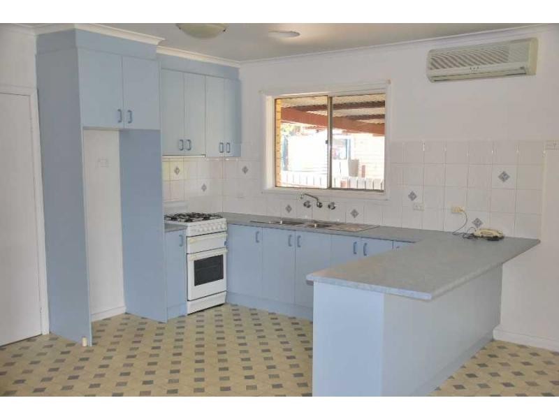 37 Collie Street, Barooga NSW 3644