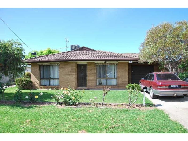 Unit 1/2 Queen Street, Cobram VIC 3644