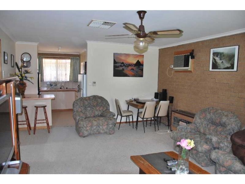 Unit 1/2 Queen Street, Cobram VIC 3644