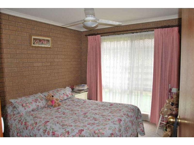 Unit 2/2 Queen Street, Cobram VIC 3644