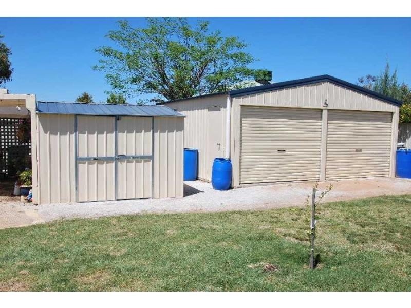 2 Haley Court, Tocumwal NSW 2714