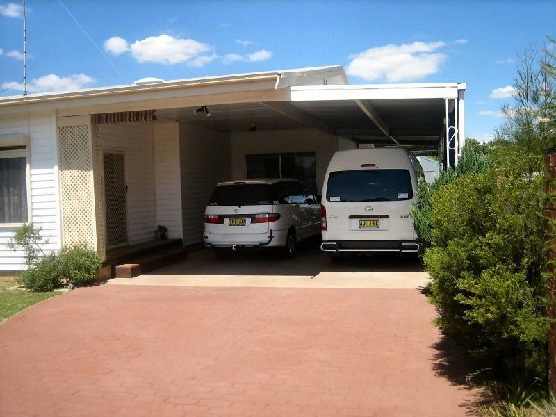 84 Tocumwal Street, Finley NSW 2713
