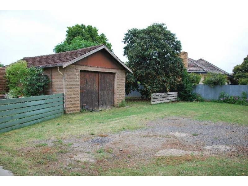 39 Mookarii Street, Cobram VIC 3644